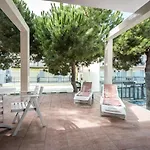Ξενοδοχείο Park Morigi Garden & 3*