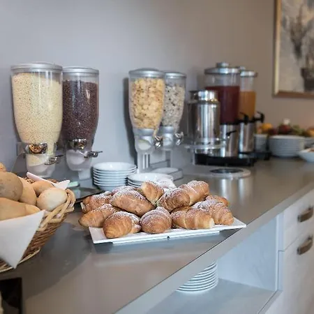 Park Morigi Garden & 3* Гаттео-а-Маре