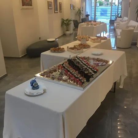 Отель Park Morigi Garden & 3*