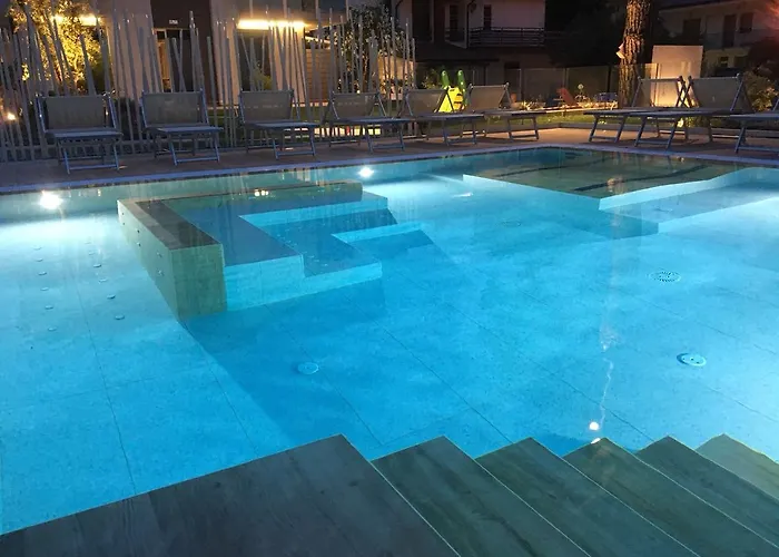 Hotel Park Morigi Garden & 3*